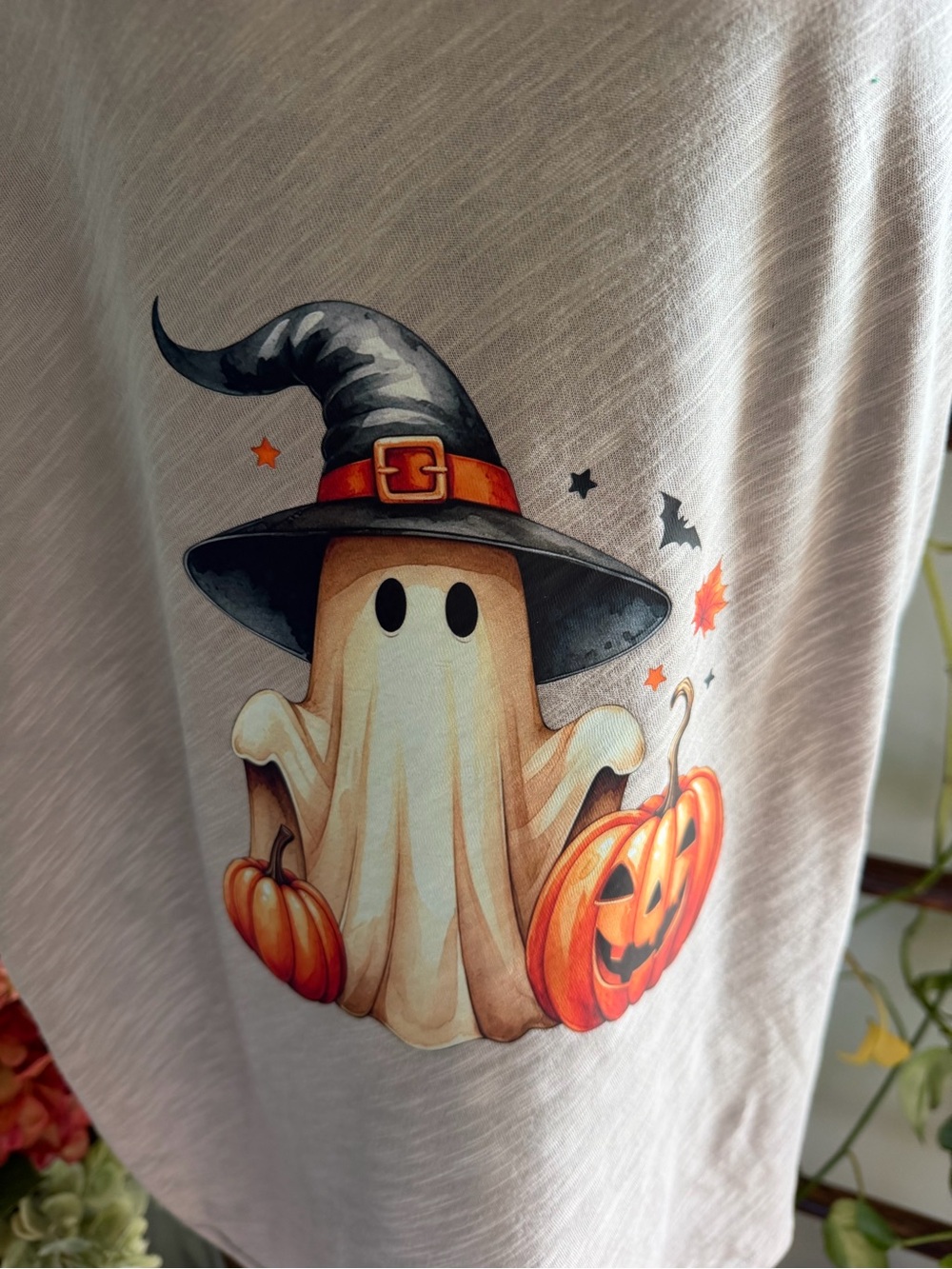 Beige V-Neck Halloween Ghost & Pumpkin Tee